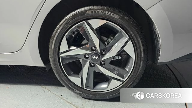 Hyundai Avante (CN7) id 4382951 из Кореи 13