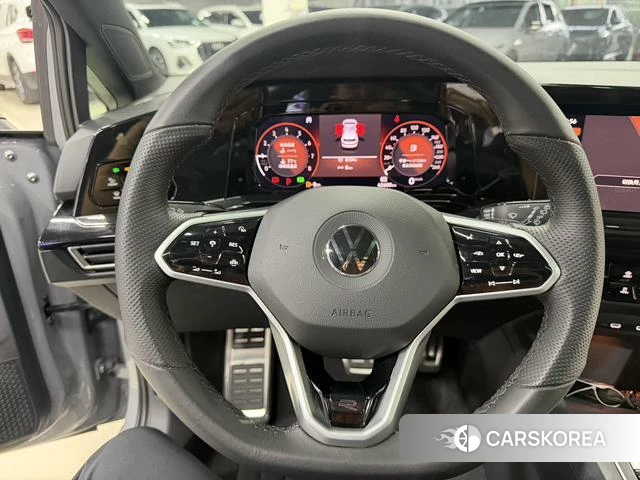 Volkswagen Golf id 4387583 из Китая 13
