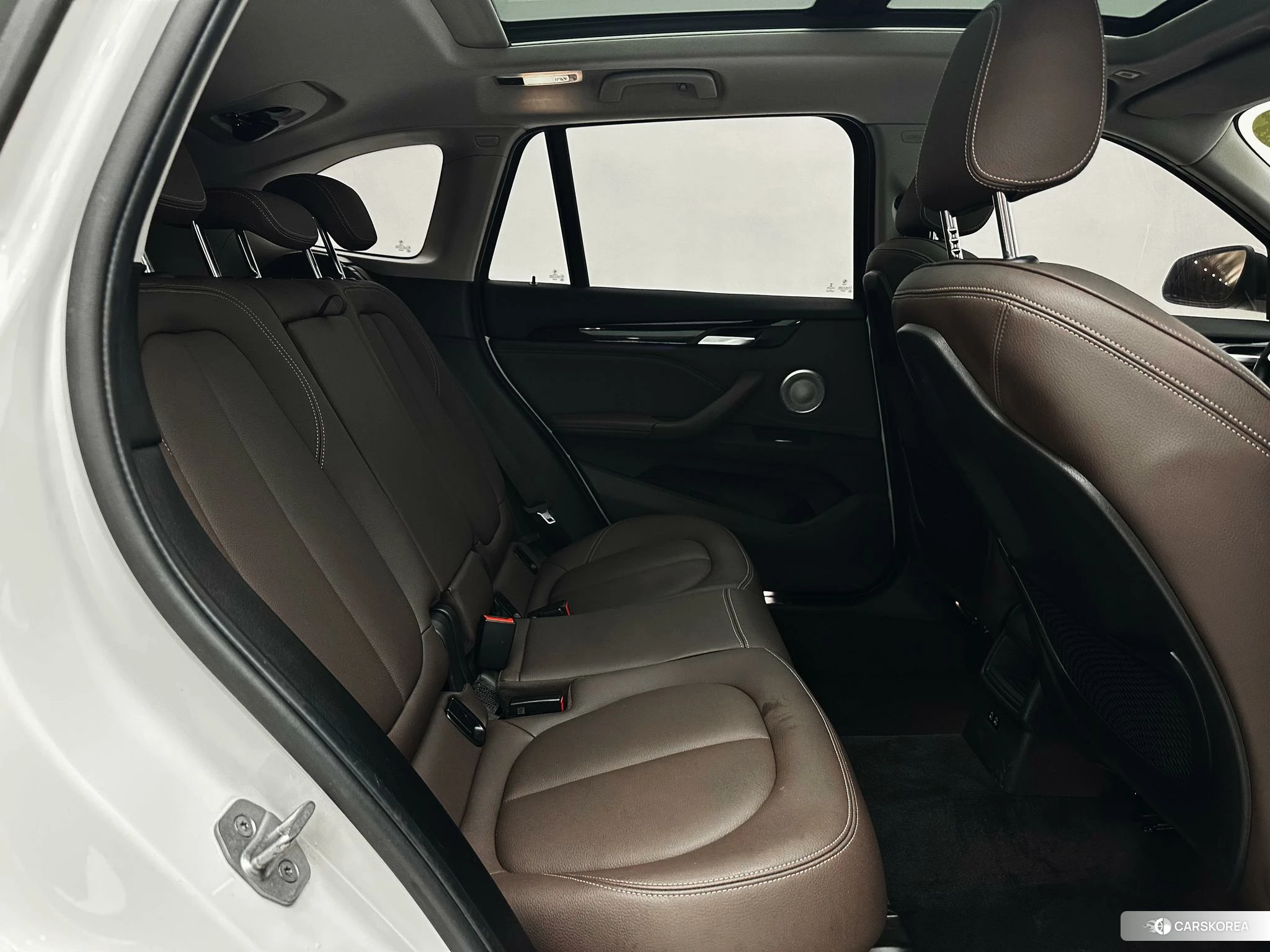 BMW X1 id 4485392 из Китая 13