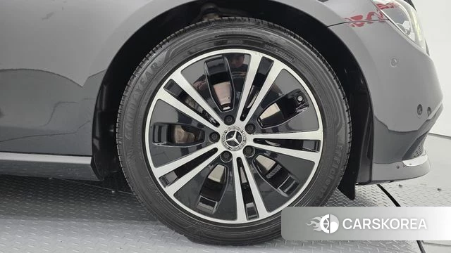 Mercedes-Benz E-Class W213 id 4283027 из Кореи 13