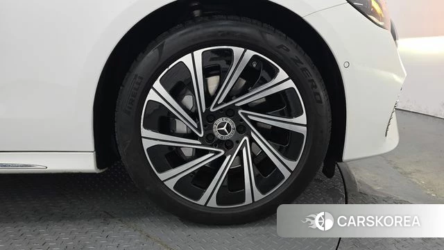 Mercedes-Benz E-Class W214 id 4185825 из Кореи 13