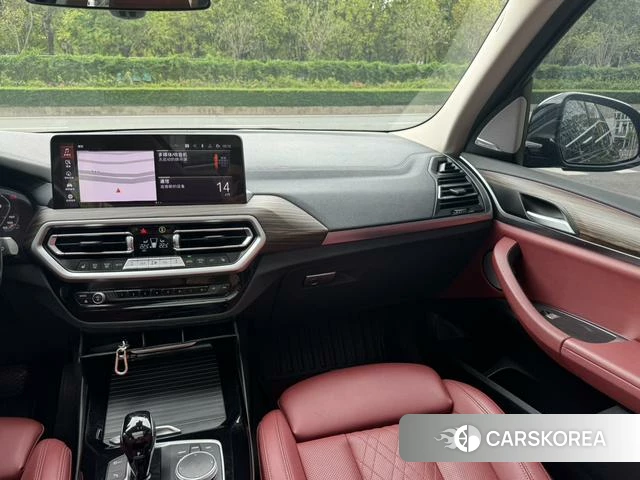 BMW X3 id 4278277 из Китая 13