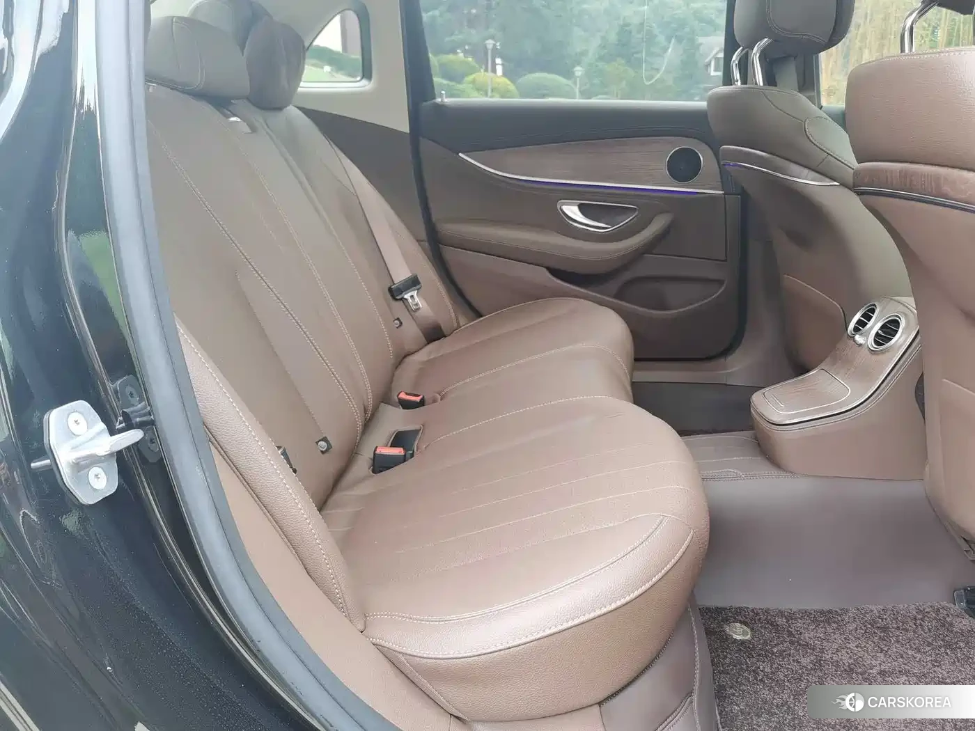 Mercedes-Benz E-Class id 4655090 из Китая 14