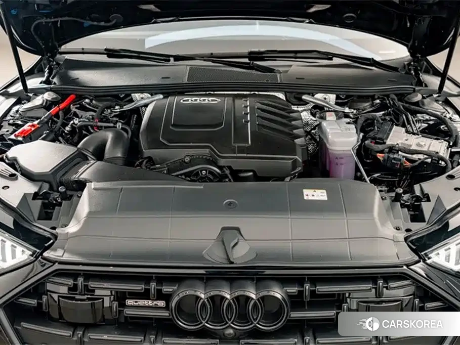 Audi A7L id 4545727 из Китая 13