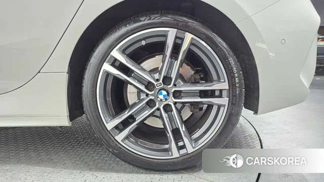 BMW 1 Series (F40) id 4268023 из Кореи 13