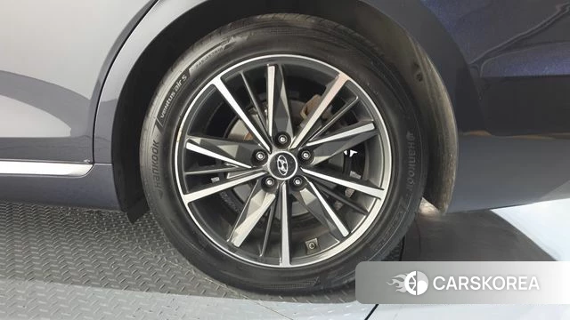 Hyundai The New Grandeur IG id 4324792 из Кореи 13