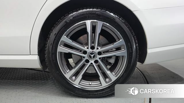 Mercedes-Benz E-Class W213 id 4727146 из Кореи 13