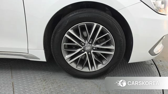 Hyundai Grandeur IG id 4416941 из Кореи 13