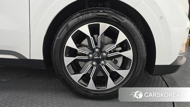 Kia Carnival 4th generation id 4585731 из Кореи 13