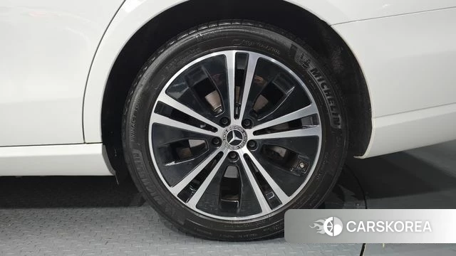 Mercedes-Benz E-Class W213 id 4519370 из Кореи 13