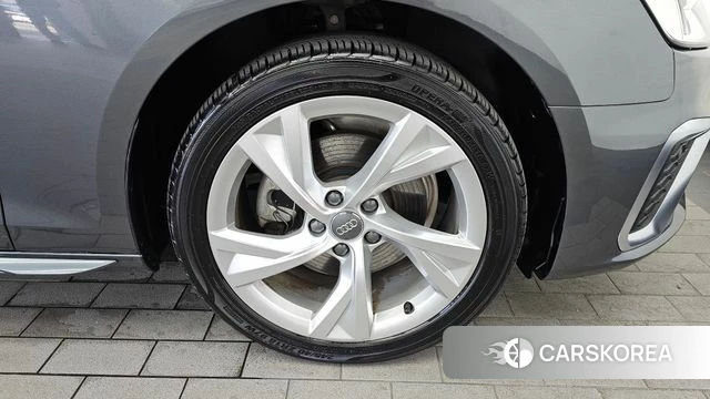 Audi A4 (B9) id 4501374 из Кореи 13
