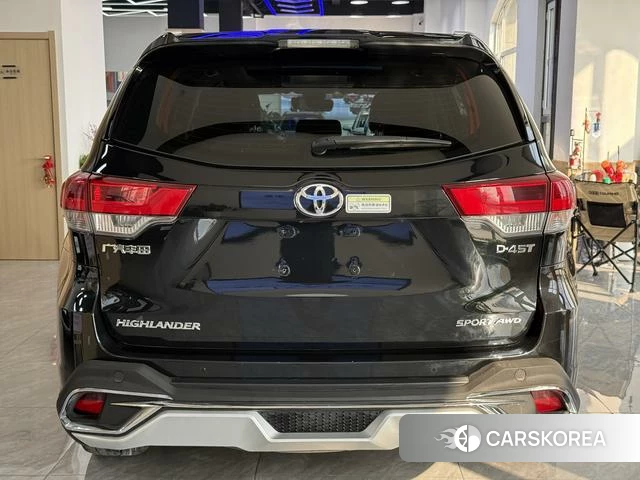Toyota Highlander id 4275469 из Китая 13
