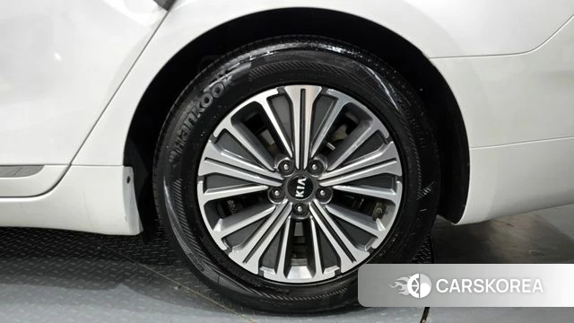 Kia K7 Premier Hybrid id 4268902 из Кореи 13