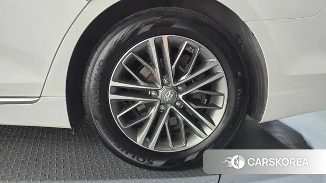 Hyundai Grandeur IG id 4620622 из Кореи 13