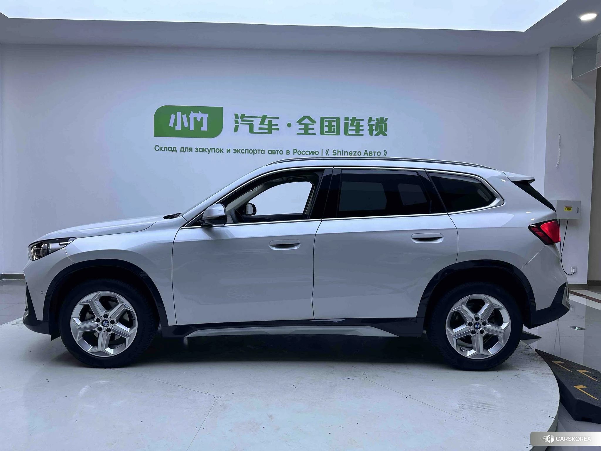 BMW X1 id 4455292 из Китая 13