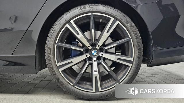 BMW 5 Series (G60) id 4734518 из Кореи 13