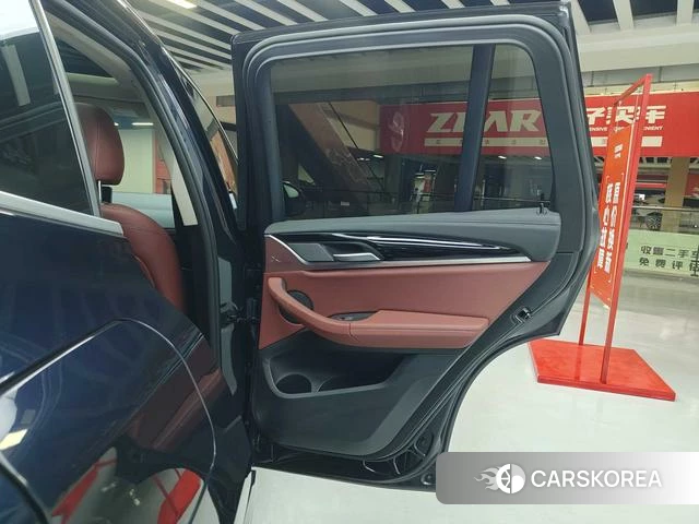 BMW X3 id 4328475 из Китая 13