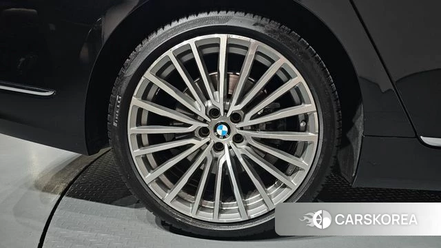 BMW 7 Series (G11) id 4707382 из Кореи 13