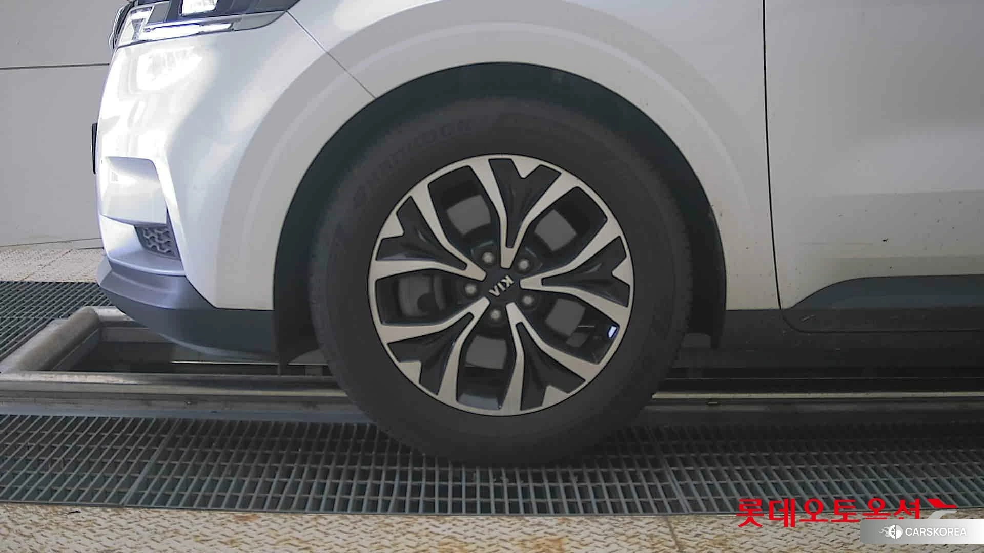Kia Carnival id 4669072 из Кореи 13