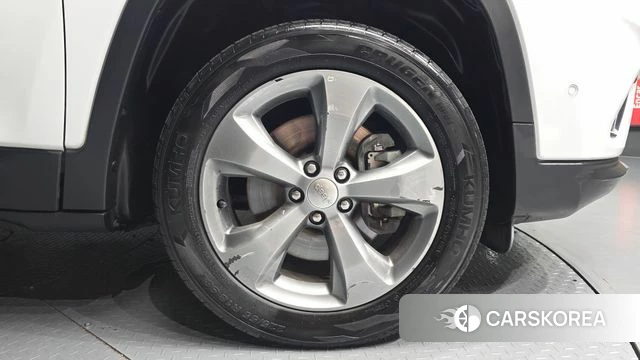 Jeep Cherokee (KL) id 4377505 из Кореи 13