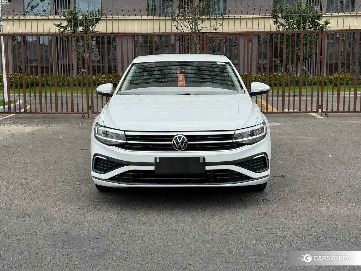 Volkswagen Bora id 4498954 из Китая 13