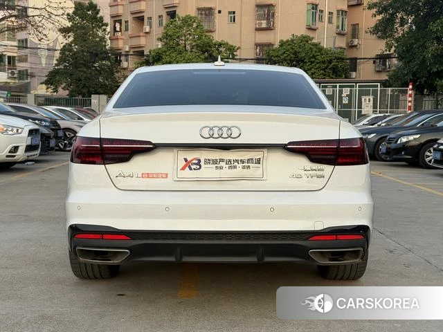 Audi A4L id 4374433 из Китая 13