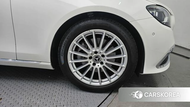 Mercedes-Benz E-Class W213 id 4665492 из Кореи 13