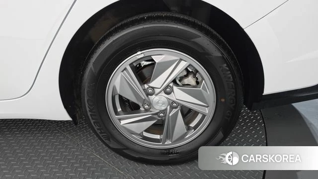 Hyundai The New Avante (CN7) id 4879608 из Кореи 13