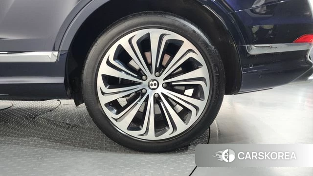 Bentley Bentayga id 4701689 из Кореи 13