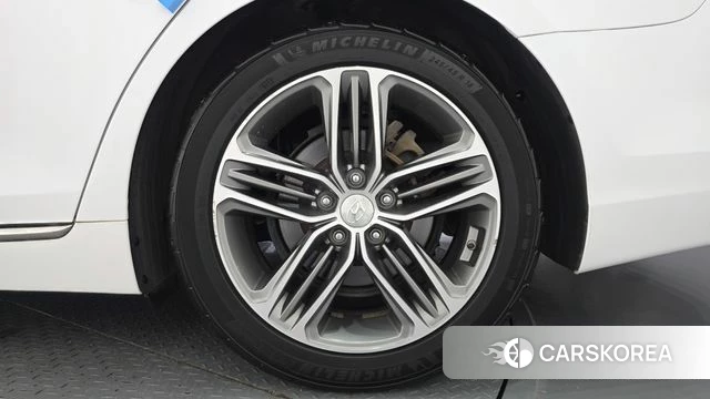 Hyundai Grandeur IG id 4520838 из Кореи 13