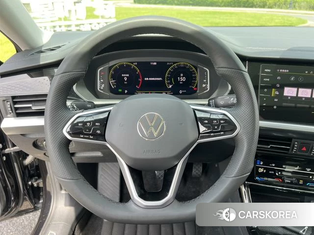 Volkswagen Passat id 4273088 из Китая 13