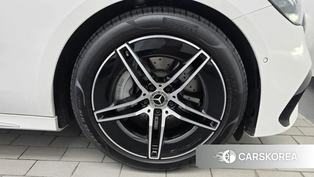 Mercedes-Benz E-Class W214 id 4862576 из Кореи 13