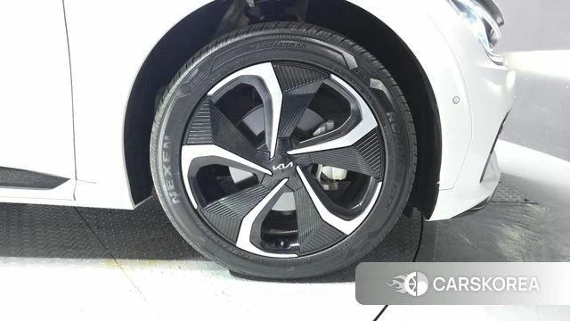 Kia EV6 id 4195648 из Кореи 13