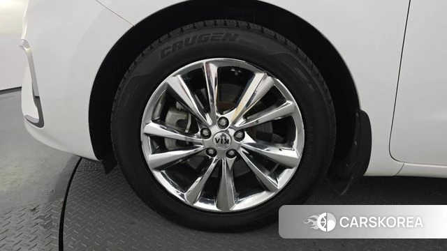 Kia The New Carnival id 4390257 из Кореи 13