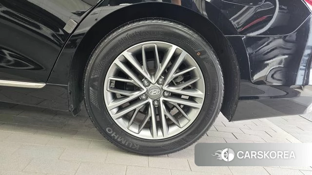 Hyundai Grandeur IG id 4471176 из Кореи 13