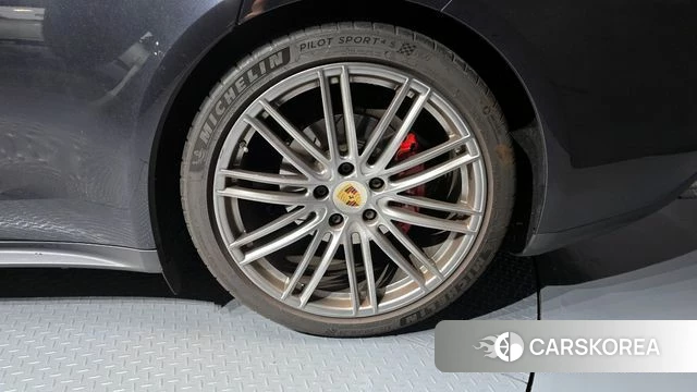 Porsche Panamera (971) id 4325650 из Кореи 13
