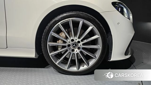 Mercedes-Benz E-Class W213 id 4758827 из Кореи 13