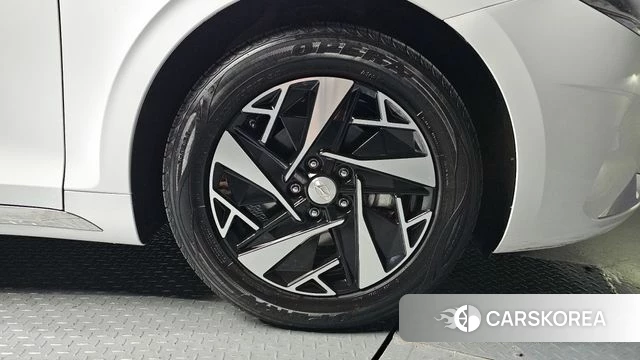 Hyundai The New Grandeur IG Hybrid id 4249630 из Кореи 13