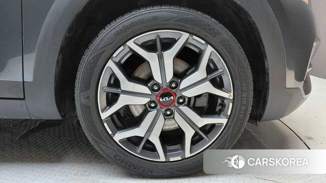 Kia Seltos id 4309057 из Кореи 13
