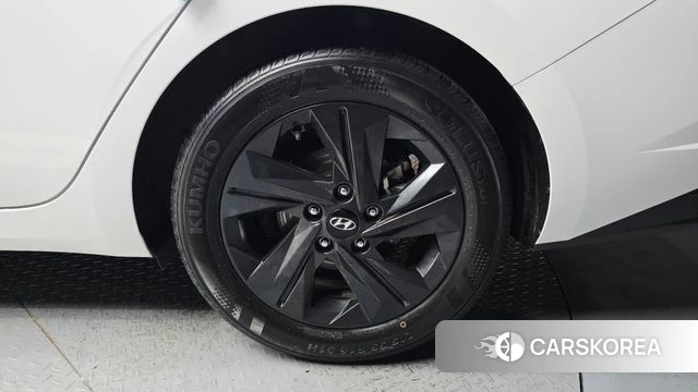 Hyundai Avante Hybrid (CN7) id 4561163 из Кореи 13