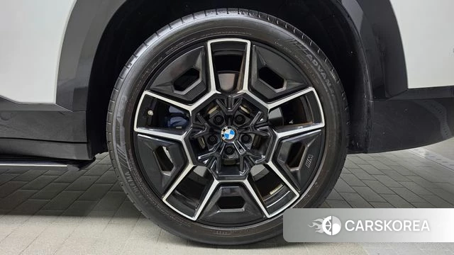 BMW XM (G09) id 4767981 из Кореи 13