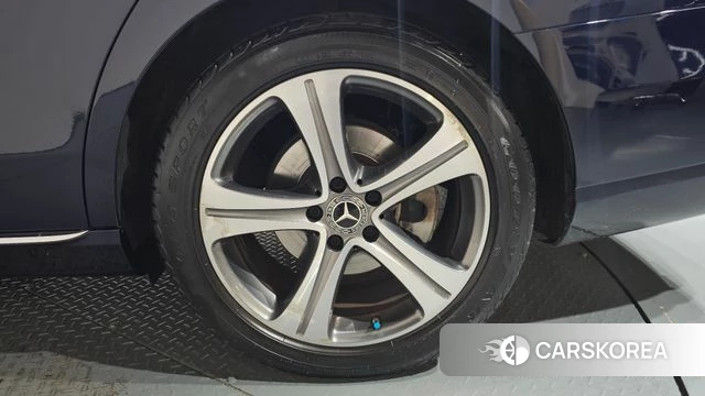 Mercedes-Benz E-Class W213 id 4873309 из Кореи 13
