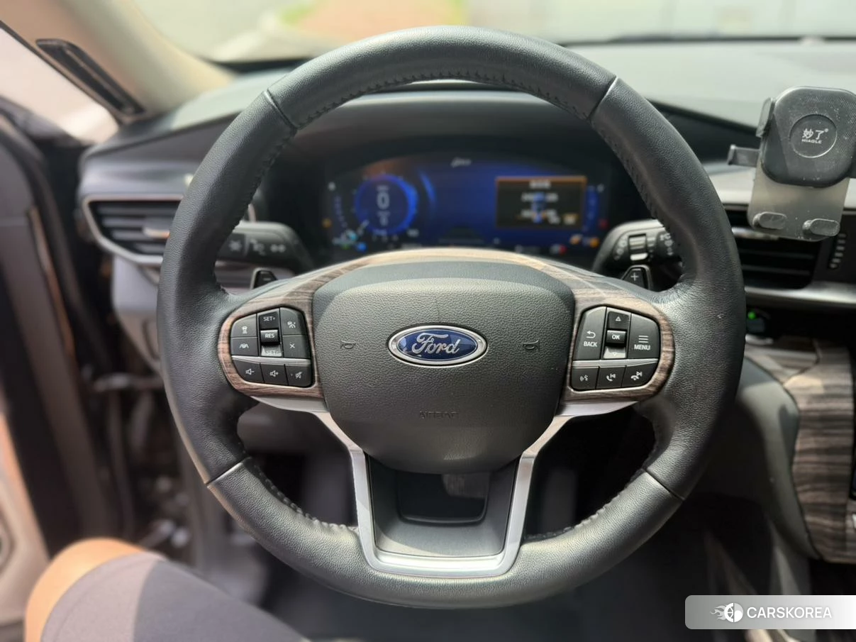 Ford Explorer id 4479683 из Китая 13