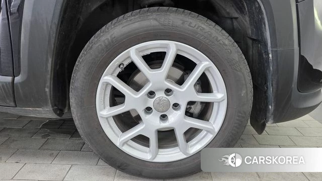 Jeep Renegade id 4490353 из Кореи 13