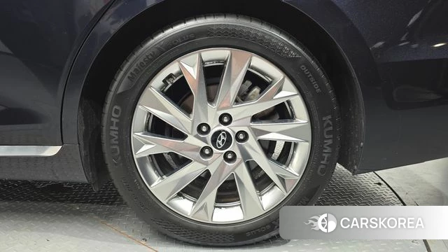 Hyundai The New Grandeur IG Hybrid id 4525125 из Кореи 13