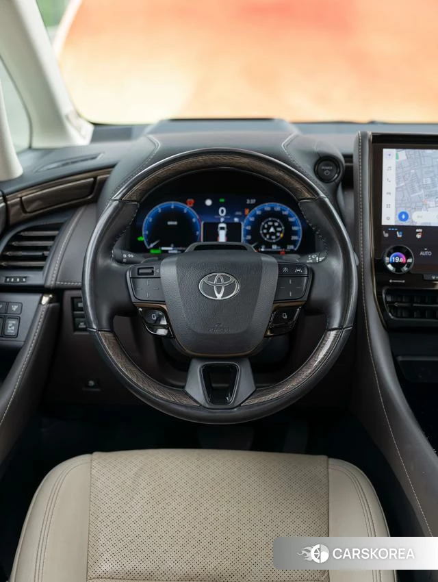 Toyota Elfa id 4394157 из Китая 13