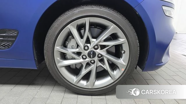 Genesis The New G70 id 4266437 из Кореи 13