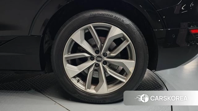 Audi e-Tron id 4244653 из Кореи 13