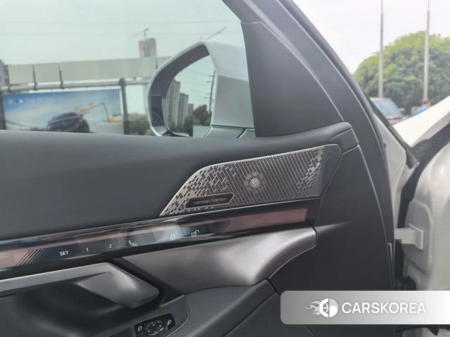 BMW 5 series id 4329190 из Китая 13