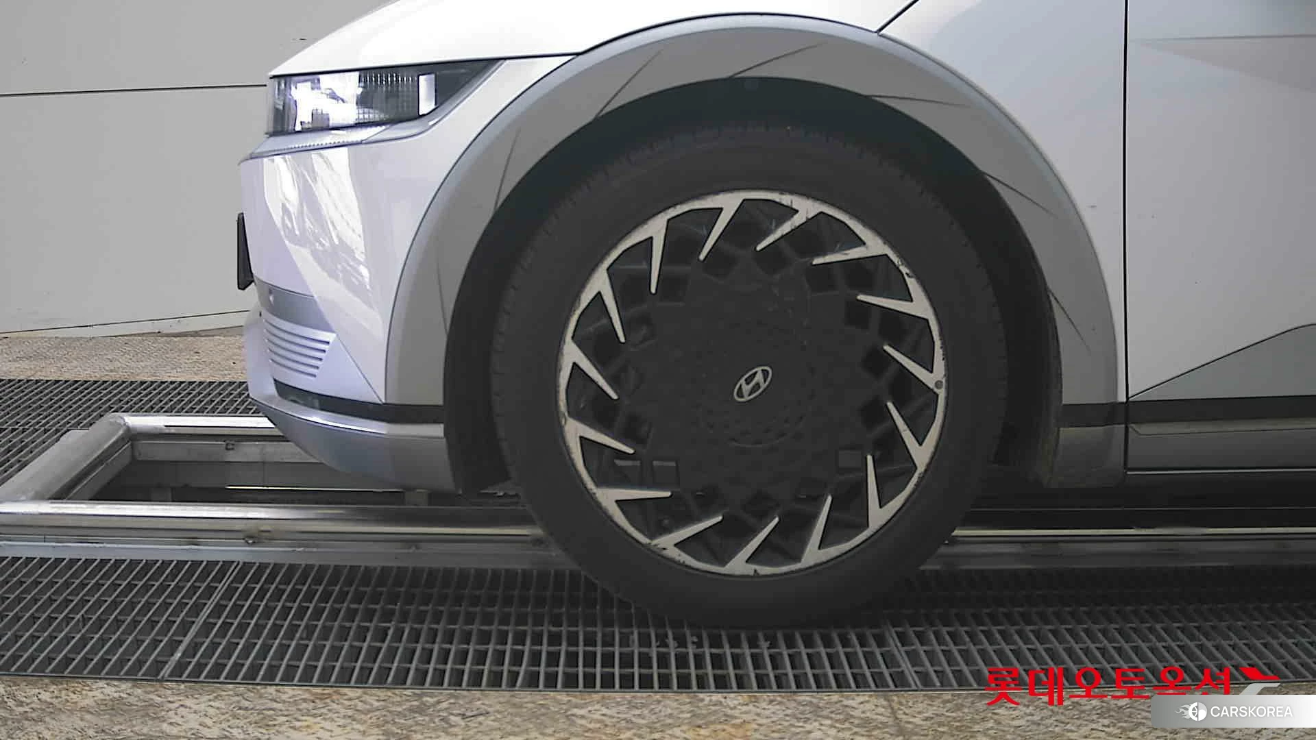 Hyundai IONIQ 5 id 3869259 из Кореи 13